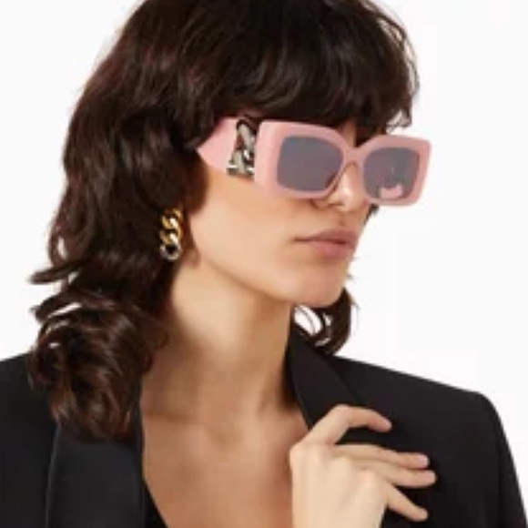 Stella McCartney Sunglasses, New 250 - Picture 7 of 7